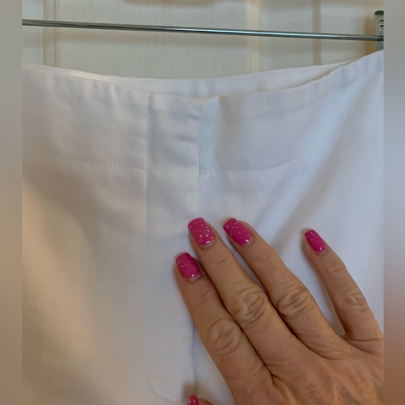 Chicos white front-zip ankle lightweight pants sz 2.5 (approx sz 14) - Picture 3 of 9